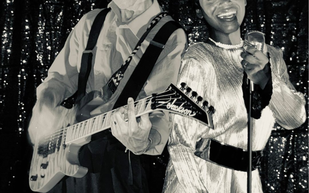 ITS SHOWTIME!! LIVE, SATURDAY DECEMBER 20 @ 9PM